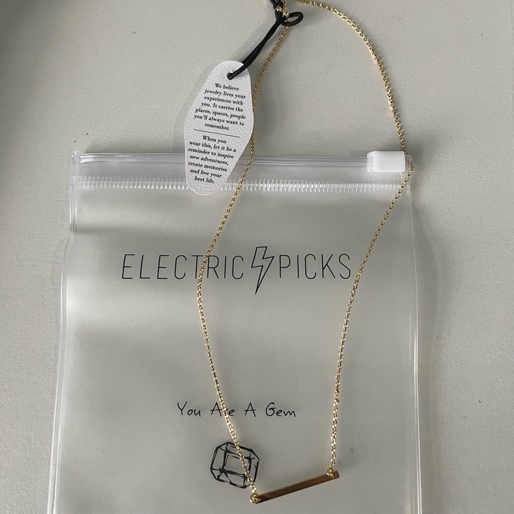 Electric Picks line up necklace